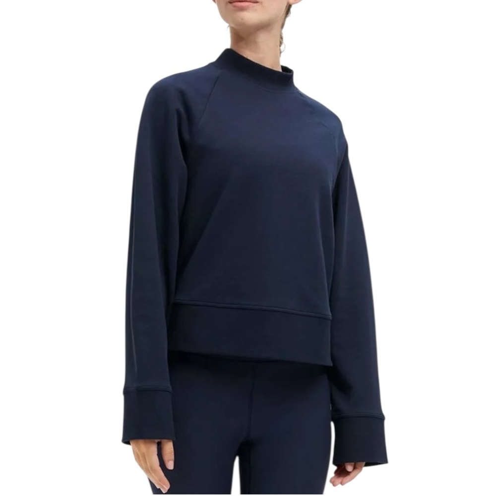 On Cloud Running Navy Blue Zipper Detail Crew Neck Cropped Sweatshirt - M